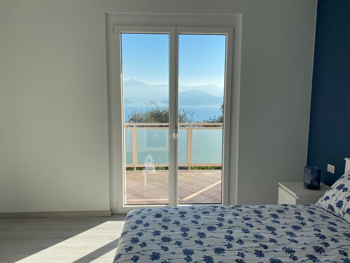 Happy Guest Apartments - Blue Apartment Riva di Solto Exterior photo